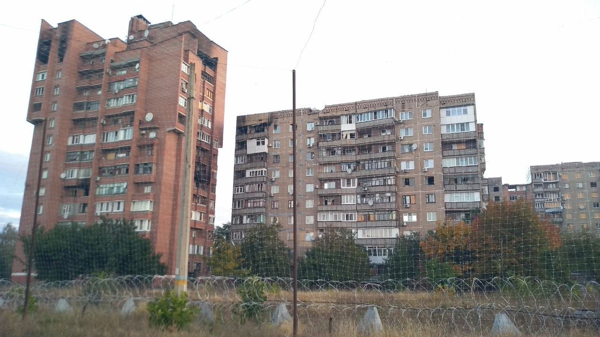 AMK_Mapping_'s tweet photo. Russian FPV drones are increasingly targeting vehicles and high-rise buildings in the Lazurnyi District of northeastern Kramatorsk. https://t.co/cA20HoNc0L