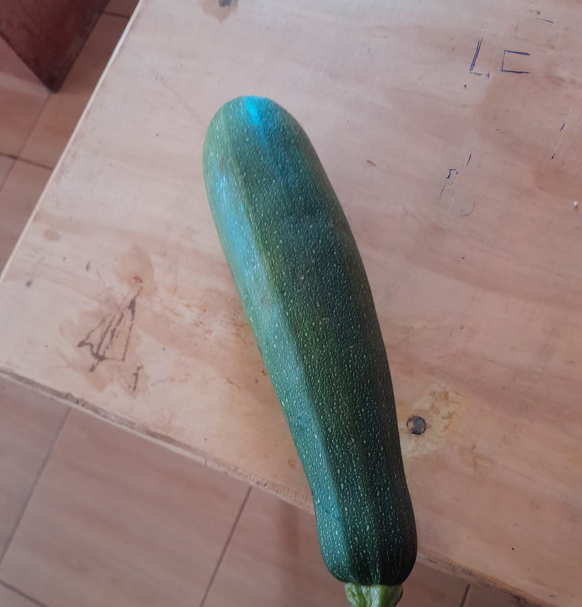 EstarGithinji's tweet photo. Courgette O'clock...😋😋🏌‍♀️ https://t.co/5XgBhz71iY