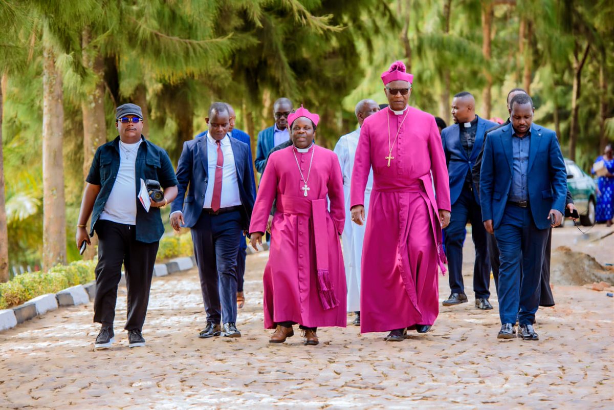 KigemeDiocese's tweet photo. On behalf of the entire Kigeme Diocese, we sincerely thank the Most Rev. Dr. Laurent Mbanda, ABP and Primate of Rwanda, for his pastoral visit. Your presence, prayers, encouragement and words of wisdom were a great blessing to us. https://t.co/1ej1x5hbMp