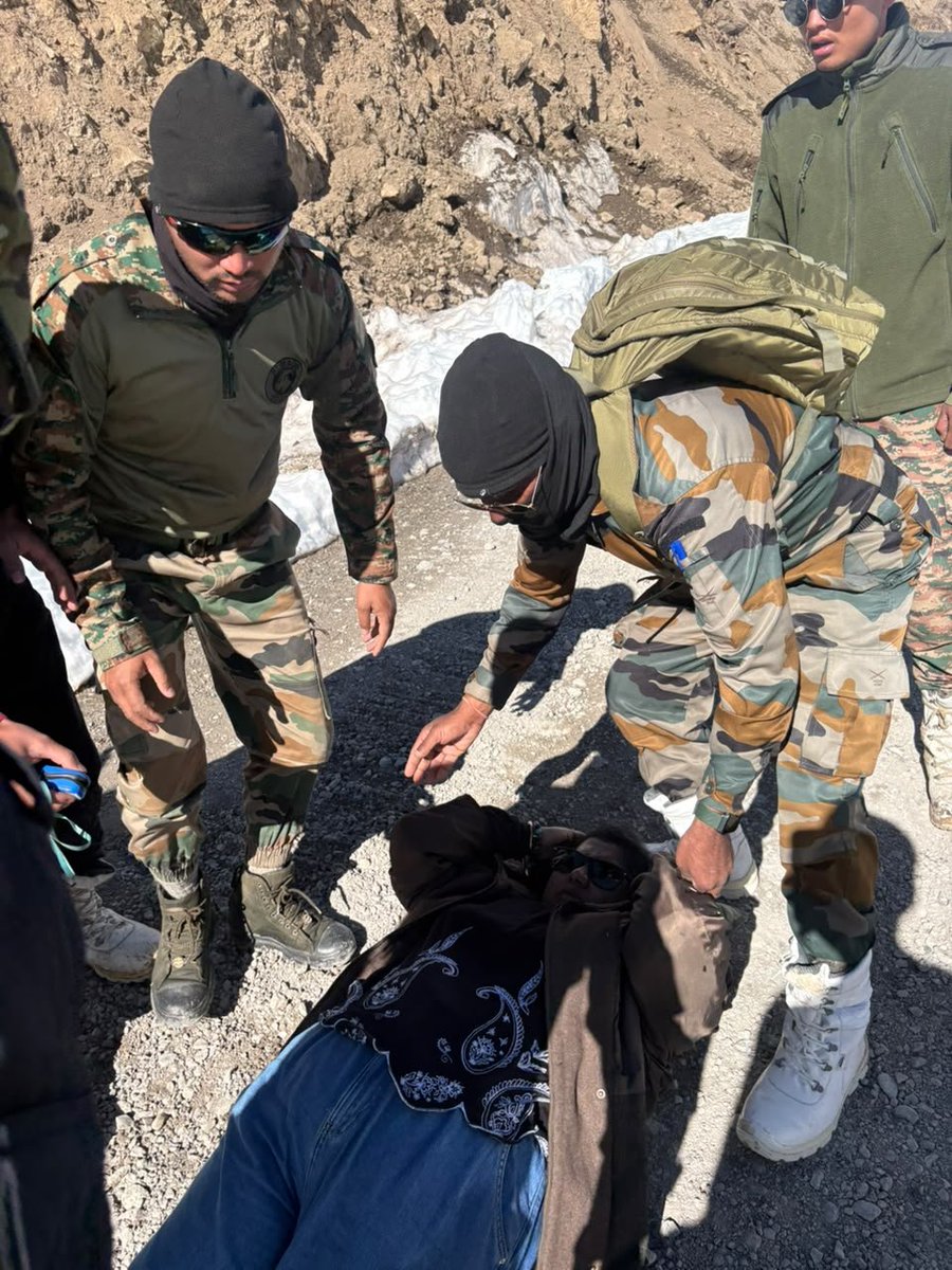 UBArea_IA's tweet photo. 🇮🇳 14,400 FT. ONE CALL. ONE LIFE. A MISSION THAT COULDN’T WAIT.

At the unforgiving heights of Adi Kailash, the Sentinels of #PanchshulBrigade moved swiftly to evacuate a casualty and ensure timely medical care.

When the terrain tests every limit, the Indian Army answers with courage, speed and resolve.

From the remotest frontier to every citizen in need—we don’t just guard the nation. We stand by its people.

Always Ready. Always Vigilant. Always in Service. 🇮🇳

#IndianArmy #PanchshulBrigade #AdiKailash #Sentinels #NationFirst #ServiceBeforeSelf #सेवापरमो_धर्मः #राष्ट्र_सर्वोपरि #UBArea_IA #adgpi

@adgpi @panchshulpulse @PRODefDehradun @suryacommand @IbexRadioTarana @radioibextarana @voiceofspiti @voiceofkinnaur  @ProDefLko @SpokespersonMoD @DefMinIndia