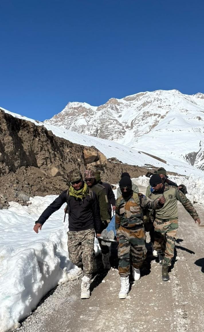 UBArea_IA's tweet photo. 🇮🇳 14,400 FT. ONE CALL. ONE LIFE. A MISSION THAT COULDN’T WAIT.

At the unforgiving heights of Adi Kailash, the Sentinels of #PanchshulBrigade moved swiftly to evacuate a casualty and ensure timely medical care.

When the terrain tests every limit, the Indian Army answers with courage, speed and resolve.

From the remotest frontier to every citizen in need—we don’t just guard the nation. We stand by its people.

Always Ready. Always Vigilant. Always in Service. 🇮🇳

#IndianArmy #PanchshulBrigade #AdiKailash #Sentinels #NationFirst #ServiceBeforeSelf #सेवापरमो_धर्मः #राष्ट्र_सर्वोपरि #UBArea_IA #adgpi

@adgpi @panchshulpulse @PRODefDehradun @suryacommand @IbexRadioTarana @radioibextarana @voiceofspiti @voiceofkinnaur  @ProDefLko @SpokespersonMoD @DefMinIndia