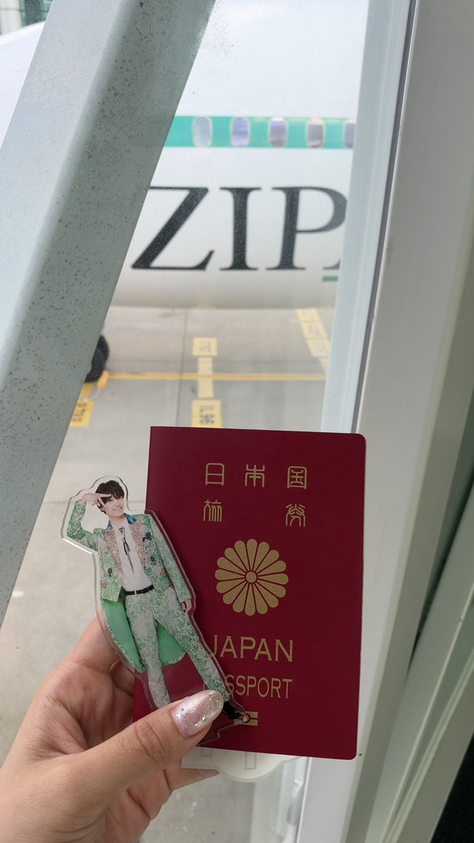O3132l6's tweet photo. 初海外🌍初渡韓🇰🇷
無事日本に帰国した〜〜😭楽しかった🌟！
海外に行くキッカケくれたAぇありがとう😭💚
晶哉最高にかっこよかったよ〜〜〜〜！
#XMF2026  #Aぇインターステラ  #Aぇǃgroup https://t.co/4I1gcFR4zj