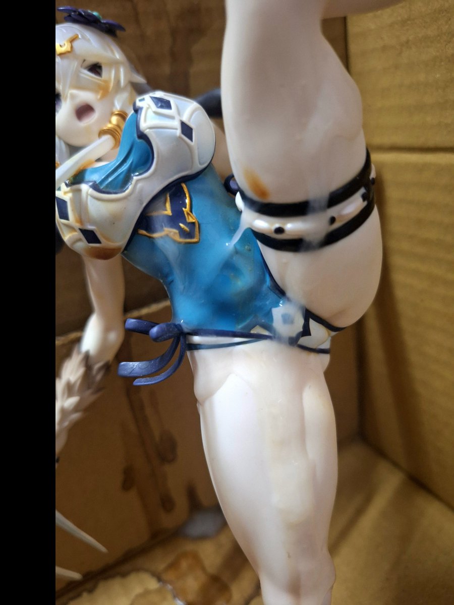 bukkake0102's tweet photo. #フィギュアぶっかけ
#無洗浄フィギュア 

這次在粗壯大腿上射了好多❤️ https://t.co/9wSuDARLQk