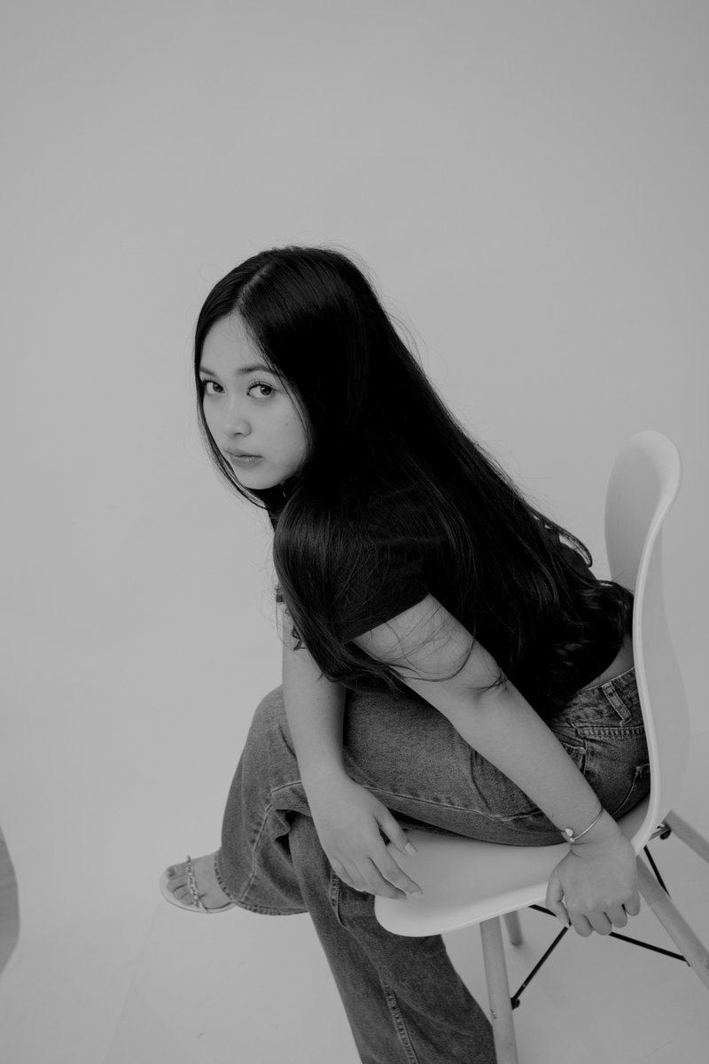 lookatzi's tweet photo. this photoshoot still stuck in my miiinddd 😮‍💨 https://t.co/A5frKUsgQv