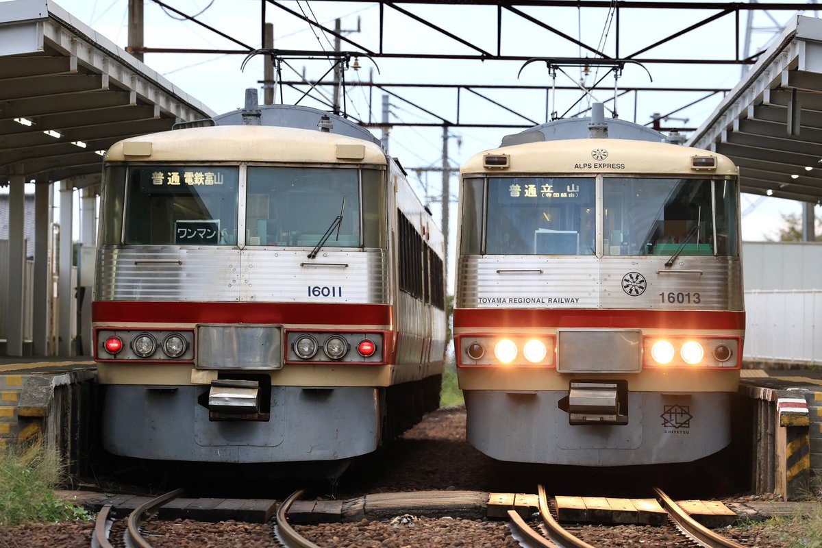 sakusakusakuno's tweet photo. 甲種は午後からだから朝はゆっくり…と思ってたのに、新車を歓迎するかのように朝から大忙しの地鉄

綺麗な175撮れたの嬉しかった~~~ https://t.co/0pIp8fHSYV