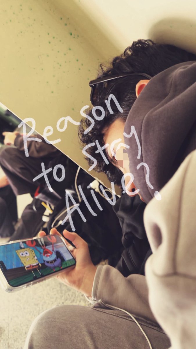 wowowo03033's tweet photo. تكنسلت المحاضره يوم وصلت طيب https://t.co/3NeYFgyI9L