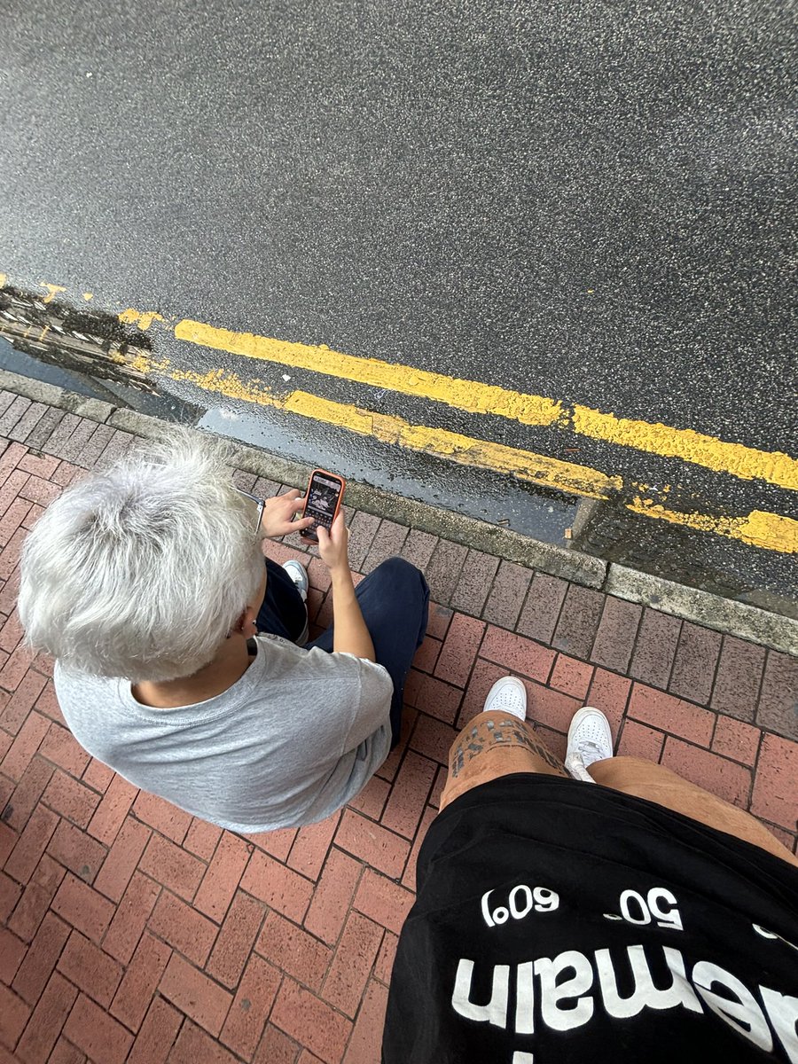 yangxu2007's tweet photo. 咩在香港遛狗的天@yebao__ https://t.co/0cZOgs7vIE