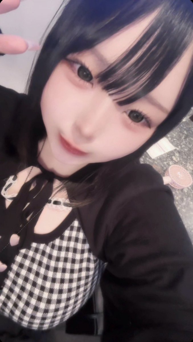 Riviera2026's tweet photo. 🎤10月5日🎤

月 @1973O4 
310 @310_Riviera 

🧸𖤐⡱OPEN18:00~

🧷本日出勤のかわい子ちゃん情報❤️‍🔥
胸キュンッ😇トゥンク✝︎昇天✝︎ 確実🎀
ロリカワ天使がふたりでお待ちかね~❣️👼
脳を蕩かすレベチなベリキュート美少女🍒
ホマーニ・眼福・アリガトンヌ😭✨️

🔗遠隔🍸https://t.co/E0VNPLBSEi https://t.co/cHDeua4Ot7