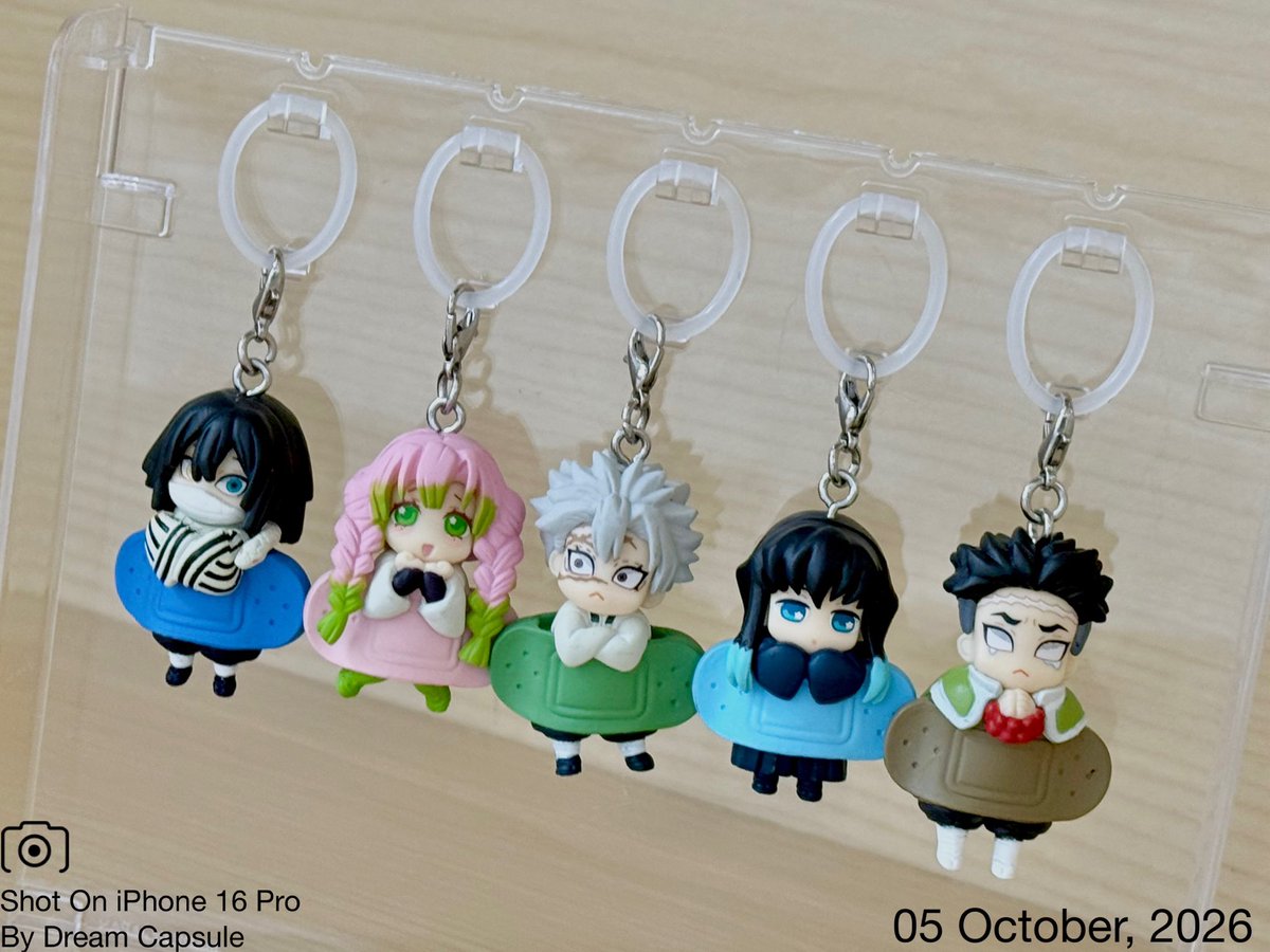 dreamcapsuleCEO's tweet photo. 🌟新入荷ガチャ商品プレゼントCP🌟

待望の第3弾が登場！
「鬼滅の刃 キャラばんちょうこう めじるしマスコット 参」

フォロー&amp;RP(RT)していただいた方の中から抽選で2名様に全5種セットをプレゼント🎁

ドリカプへの入荷日とキャンペーン詳細は↓

#ドリームカプセル #ガチャ専門店 https://t.co/VRteCJCaU6