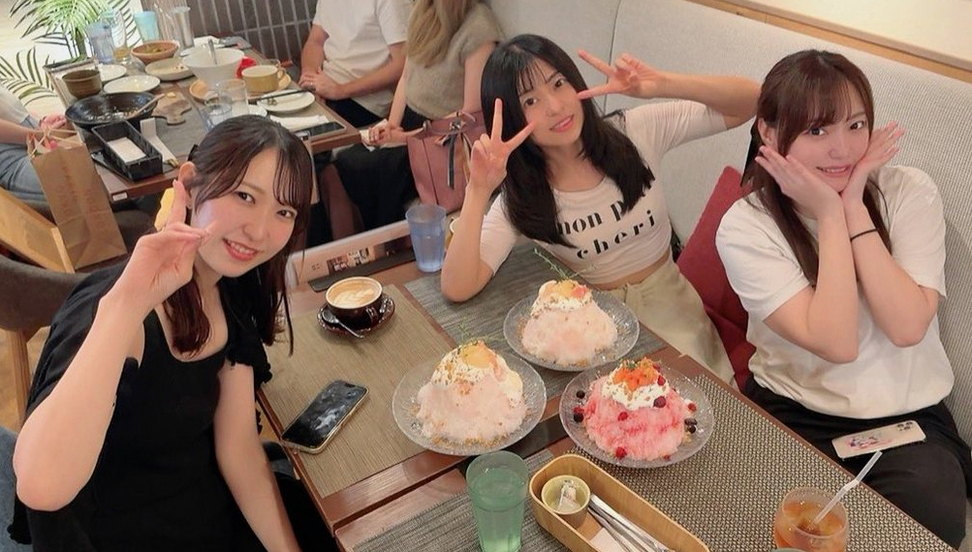 CabeaLibre's tweet photo. 先生が排除されてたってんなら、セブンイレブンでデイ・ドリーム・ビリーバーがヘビロテされてるのはなんなんだっての https://t.co/eQZ4TRfkjY