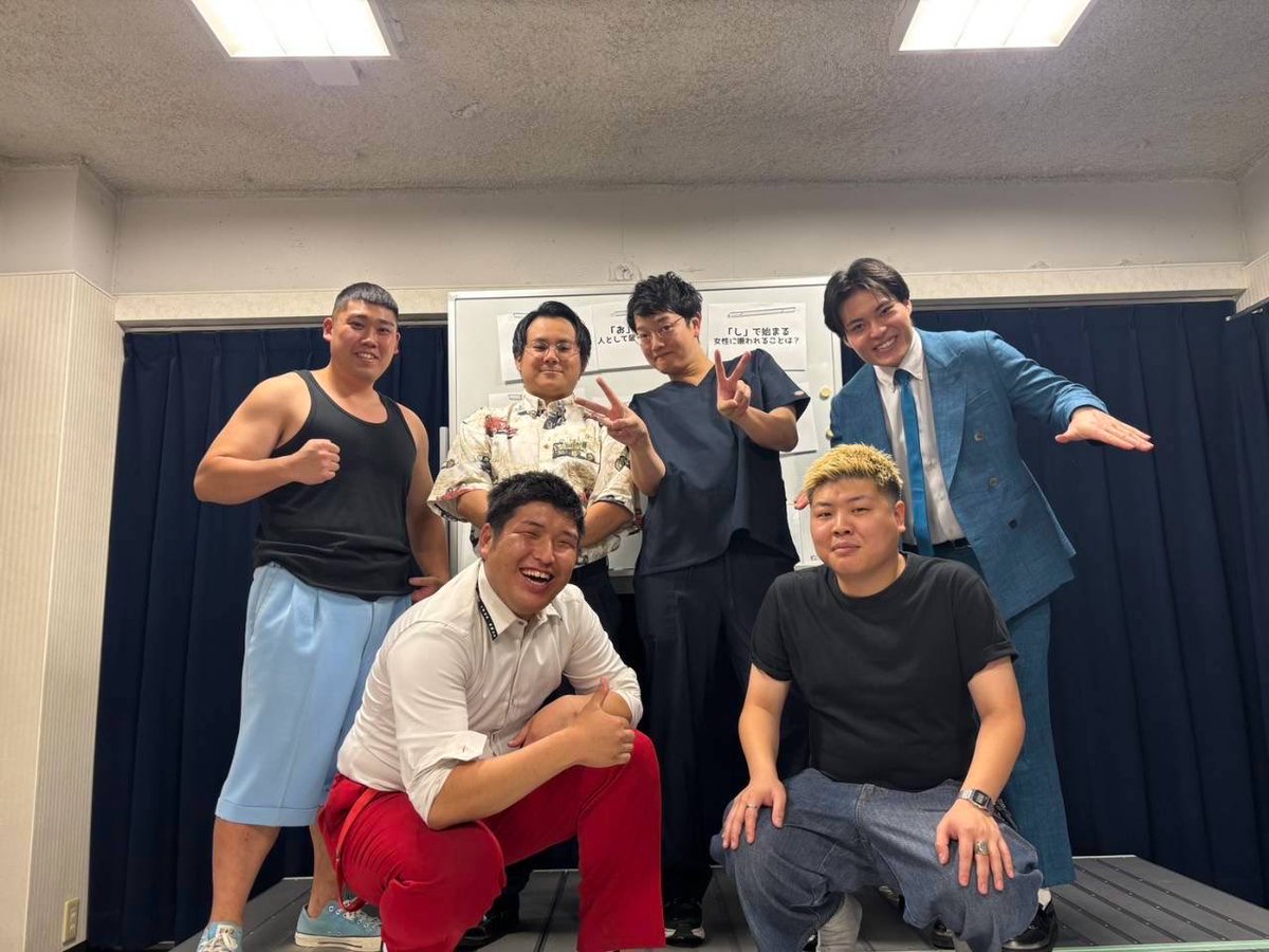 Alineyagi's tweet photo. スリーマンライブシーズン3「落着」ありがとうございました！
落ち着いてる人とそうじゃない人といましたが盛り上がったんじゃないでしょうか🔥

シーズン4計画中！乞うご期待💪 https://t.co/NeuO3db31a