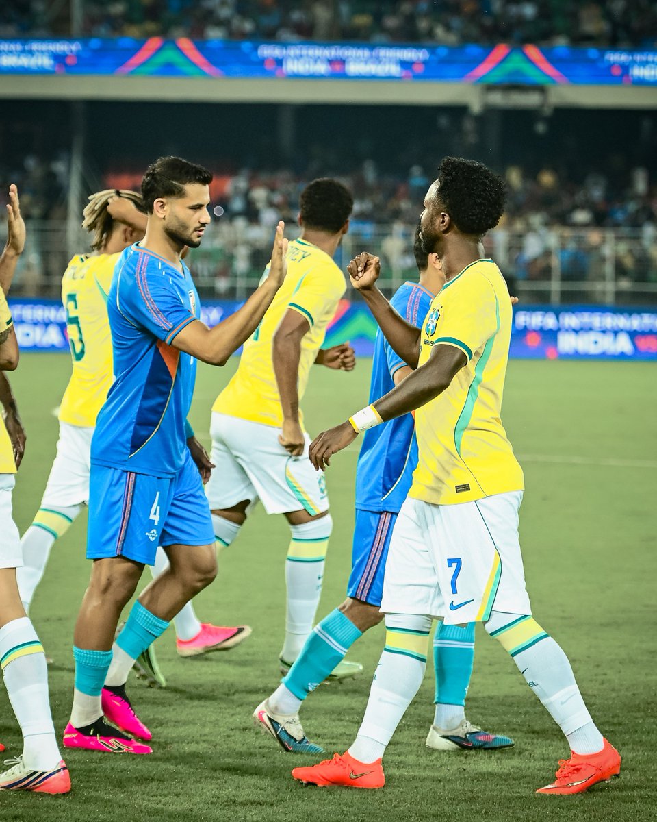 eastbengal_fc's tweet photo. @IndianFootball Some experiences teach you the lessons of a lifetime 🇮🇳 🤝 🇧🇷 (2/4)
#IndianFootball #BlueTigers #INDBRA https://t.co/a10HSABIJh