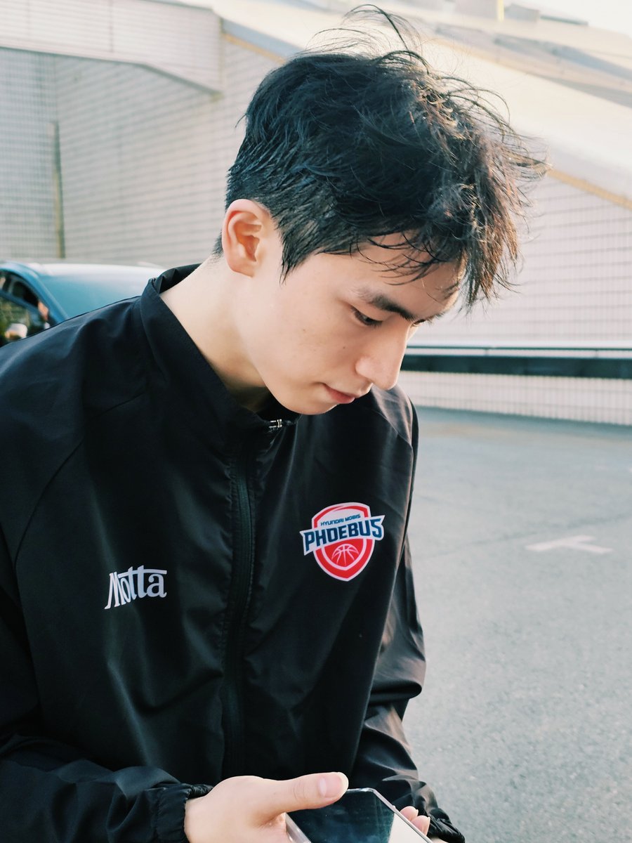 prom_with_bb's tweet photo. #261005 
오늘의 무빈✨️ aka 진짜 코 https://t.co/IiJAElrIVO