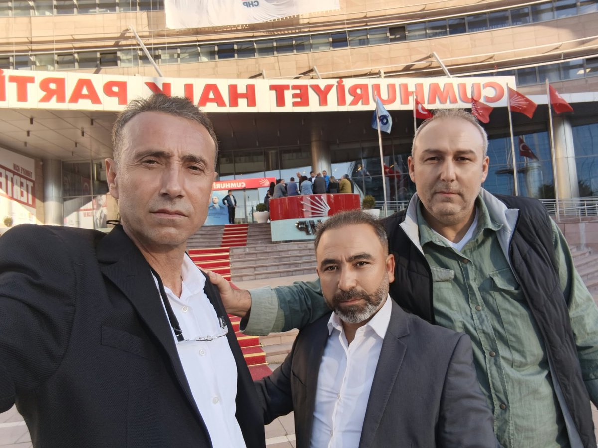 sedatyigen79's tweet photo. Staj ve çıraklık mağduriyetimiz yıllardır devam ediyor.Bizler genç yaşta çalışmaya başladık ve sigortamız yapıldı.İlk işe girişimizin emeklilik hesabında kabul edilmesini istiyoruzz

Artık çözüm istiyoruz!

@herkesicinCHP

Stajyer Çırak Ankara’da
#MuhalefetYasaDediCumhurDuyBuSesi https://t.co/7ydJFMfk6P