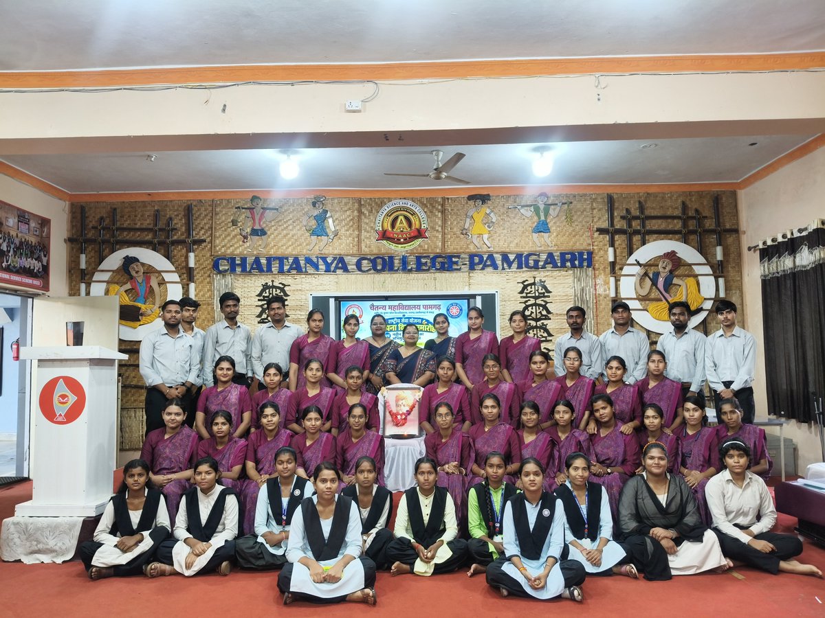 CHAITANYABED2's tweet photo. Not Me, But You” — The spirit of NSS! 🇮🇳❤️
Serving society, empowering communities, and inspiring positive change.
Proud to be an NSS volunteer! 🙌
#NSSDay #NotMeButYou #NSSVolunteer #SocialService #YouthForNation #ChaitanyaCollegePamgarh #NSS #CommunityService https://t.co/nsXOUtXdC3