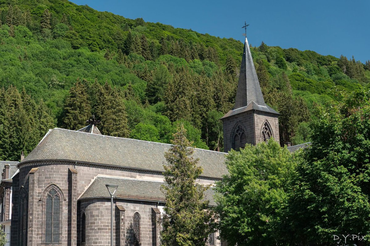 uvaalma's tweet photo. Le Mont-Dore, Puy-de-Dôme, Auvergne, France. https://t.co/a3c4GtPfDY