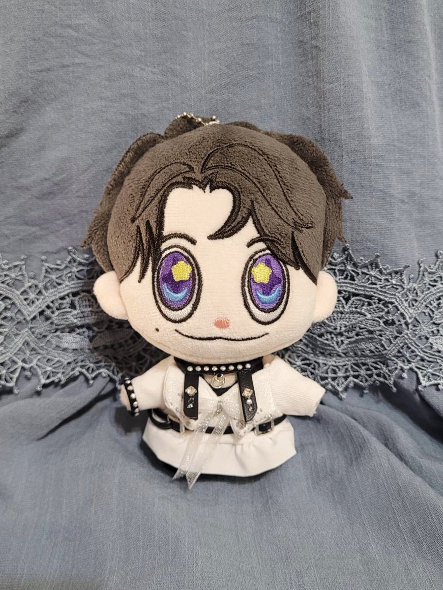 haru_MiKAu's tweet photo. お友達のKENTちゃんへ誕プレでお洋服をプレゼント🥳🍰
#HappyKENTDay 
#KENT #米尾賢人 #龍宮城 https://t.co/vRVfbPAkRM