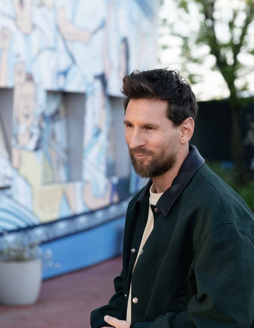 Mbahdeyforyou's tweet photo. Peace of mind good o

See as my GOAT dey glow 😂 https://t.co/tZjJvBLauI