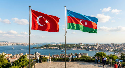 kenankocer_'s tweet photo. Türkiye ile Azerbaycan kardeş ülkeler olarak ilelebet varolsun.
Her ne kadar bir millet isek de iki müstakil devlet olduğumuz unutulmamalı, müşterek noktalar hatırlanmalıdır.
Mevzu düne kadar “müttefik” denen ülkelerle kıyas bile değildir.
@aygunattar1 
https://t.co/pTCJujXtaB https://t.co/cPB0h6k6Wo