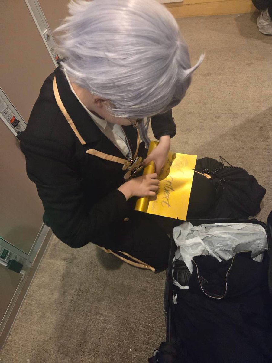 zzcsos's tweet photo. ⚠︎仮装

↓X用の写真
物理的に契約巻き直す🐙ール https://t.co/56ozPgDxrb