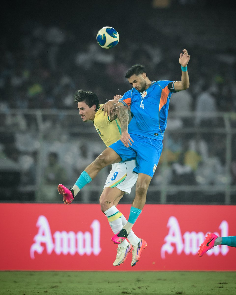 eastbengal_fc's tweet photo. @IndianFootball Some experiences teach you the lessons of a lifetime 🇮🇳 🤝 🇧🇷 (3/4)
#IndianFootball #BlueTigers #INDBRA https://t.co/sI8IHbo2dW