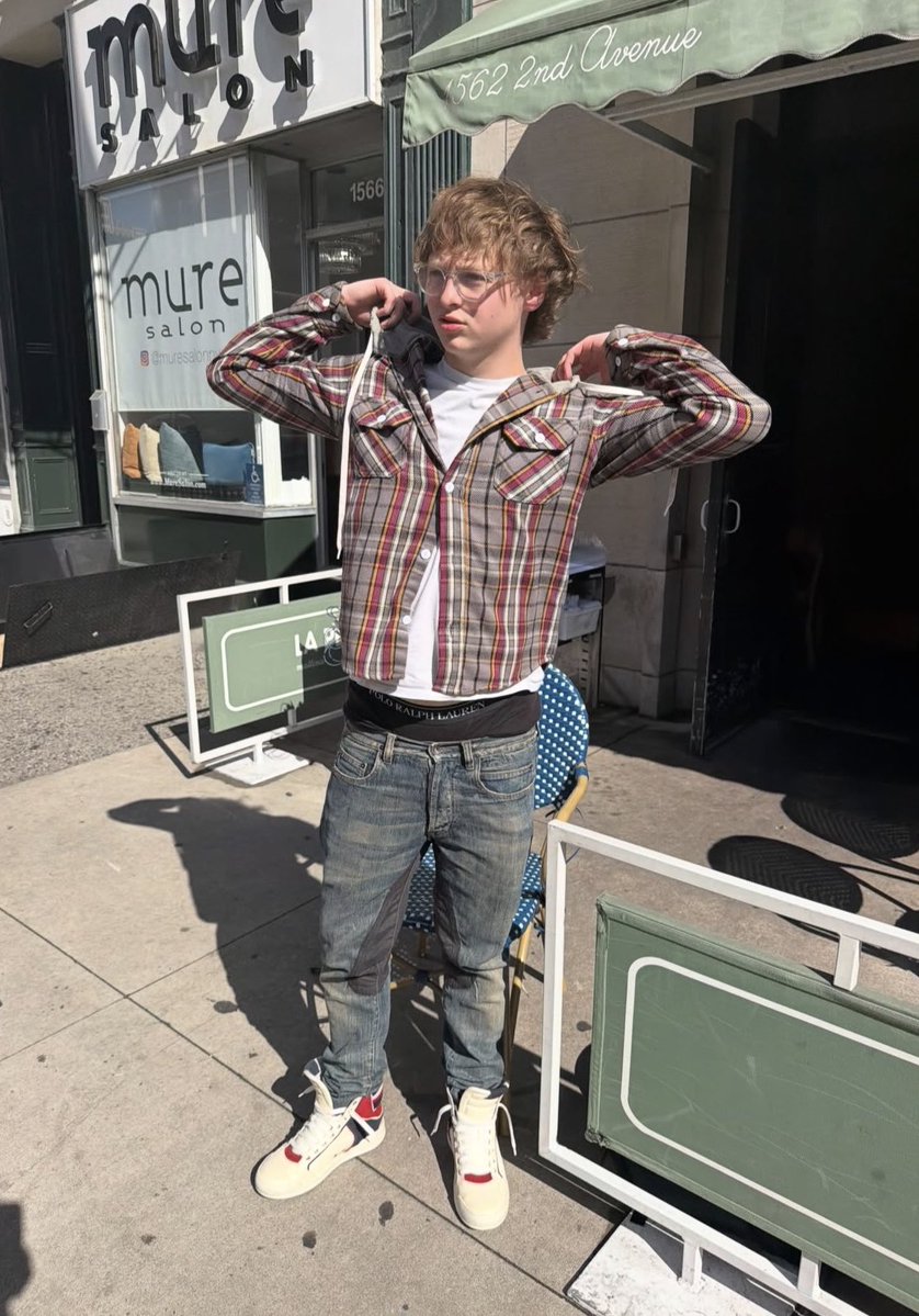DodoFits's tweet photo. Bradygoo Outfits https://t.co/hbekmC3zi6
