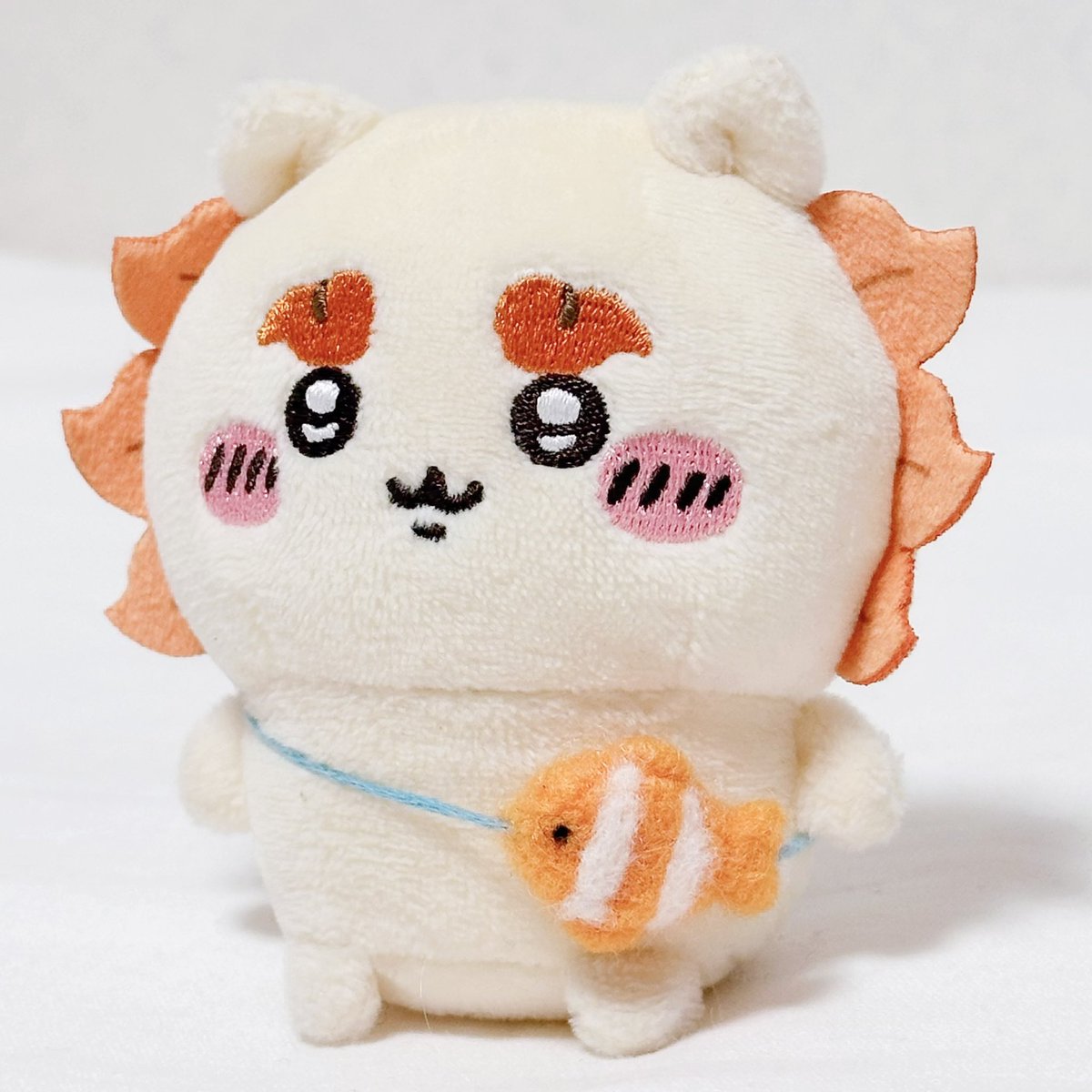 lenren_43's tweet photo. 羊毛フェルトでシーサーちゃんのクマノミポシェットをつくりました🐟🧡 https://t.co/7t9hMR6FoI