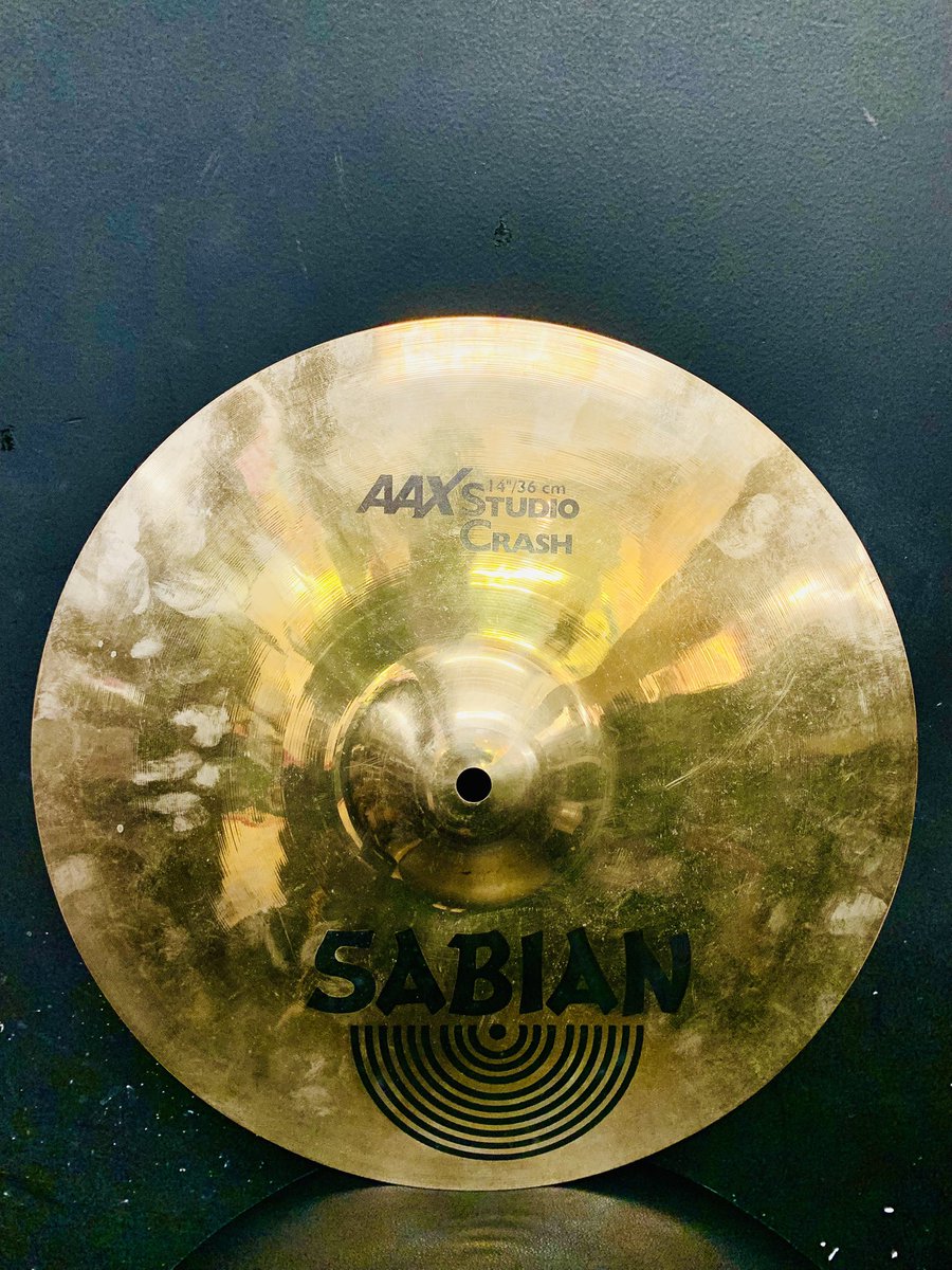 drumstation_akb's tweet photo. SABIAN AAX Studio Crash 14"が中古品で入荷してきました！

薄めのクラッシュでレスポンスが素早く、
明るく抜けの良いサウンドが特徴で、
フレーズの良いアクセントとしても力を発揮してくれます！

こちら税込16,800円で販売中です🔥 https://t.co/zM6BoXYJfu