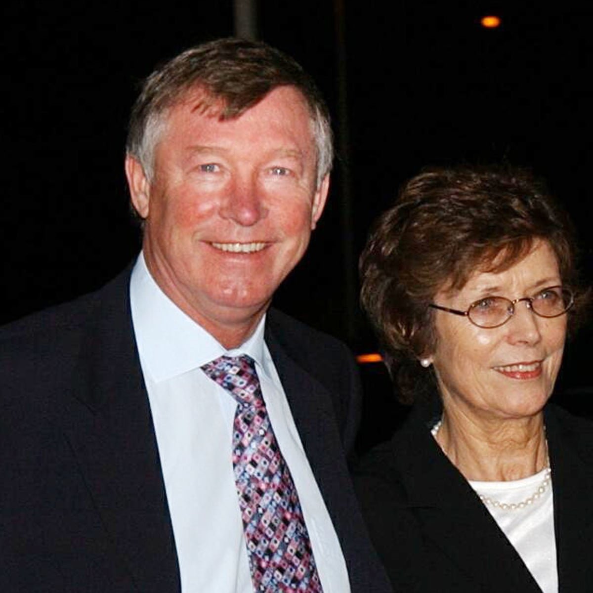 reddevil1975's tweet photo. Thinking of you today Sir Alex Ferguson on the third anniversary of your darling wife Lady Cathy. Sending all the love to you #ManUtd ❤️🤗 https://t.co/SrcG1Q110k