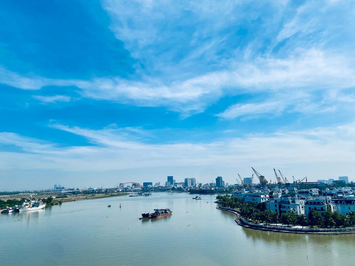 marieintel's tweet photo. Hải Phòng, thành phố cảng năng động với nhịp sống sôi động và nét đẹp riêng. https://t.co/q0f1LQXnFt