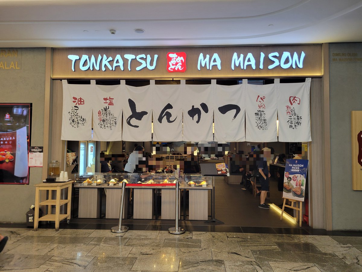 Z_kzu_'s tweet photo. Last night was fun.

The Mall, Mid Valley Southkey https://t.co/PUuszAIVig