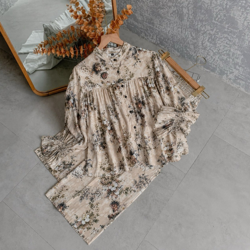 Tauruslady19_'s tweet photo. One Set Rayon yang lagi rame banget ini akhirnya restock! 😍
Bahan rayon adem, lembut, nggak nerawang, cutting loose jadi nyaman banget buat daily.
Buruan amankan motif favoritmu sebelum kehabisan, klik link dibawah ⤵️
https://t.co/D8Y3uIspMY

#onesetviral #setelanwanita #fyp https://t.co/OJT6sDw5bh