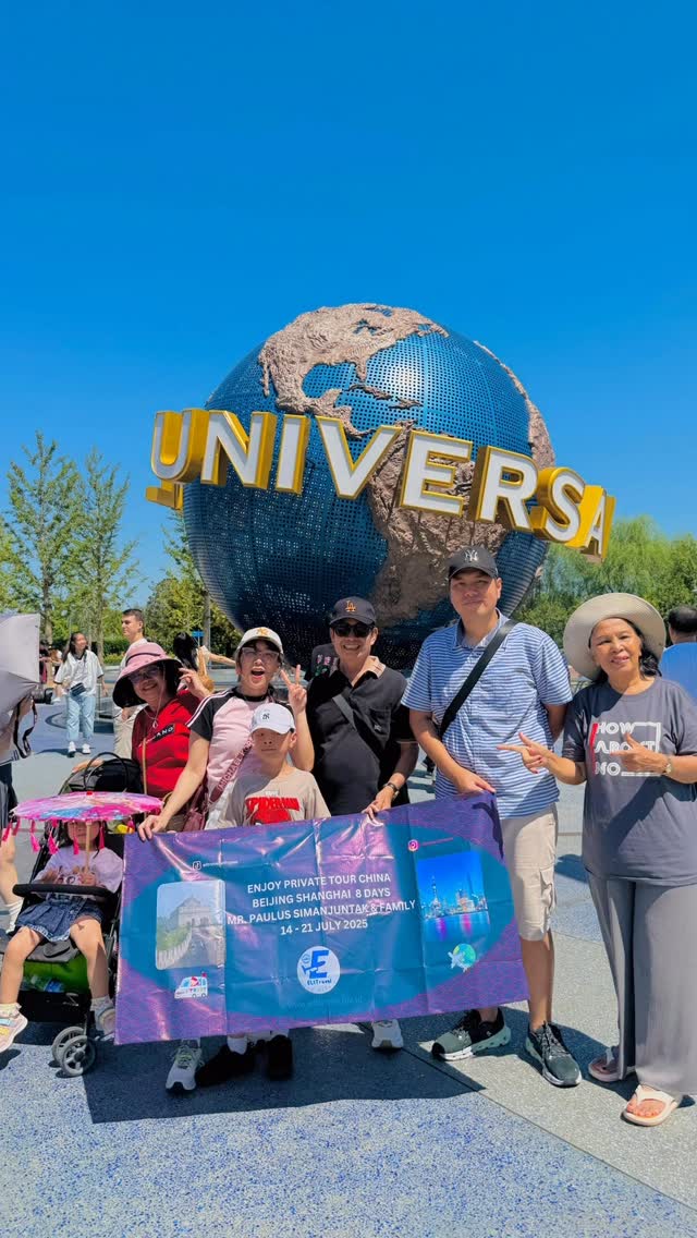 blackwoodd's tweet photo. China Summer Holiday: Beijing &amp; Shanghai Private Tour with Mr. Paulus Simanjuntak and family, 14–21 July 2025. Thank you for trusting @elitravel as your private tour planner. It was a pleasure serving you. @rudolphoelyas https://t.co/OdOgcoPJ9a