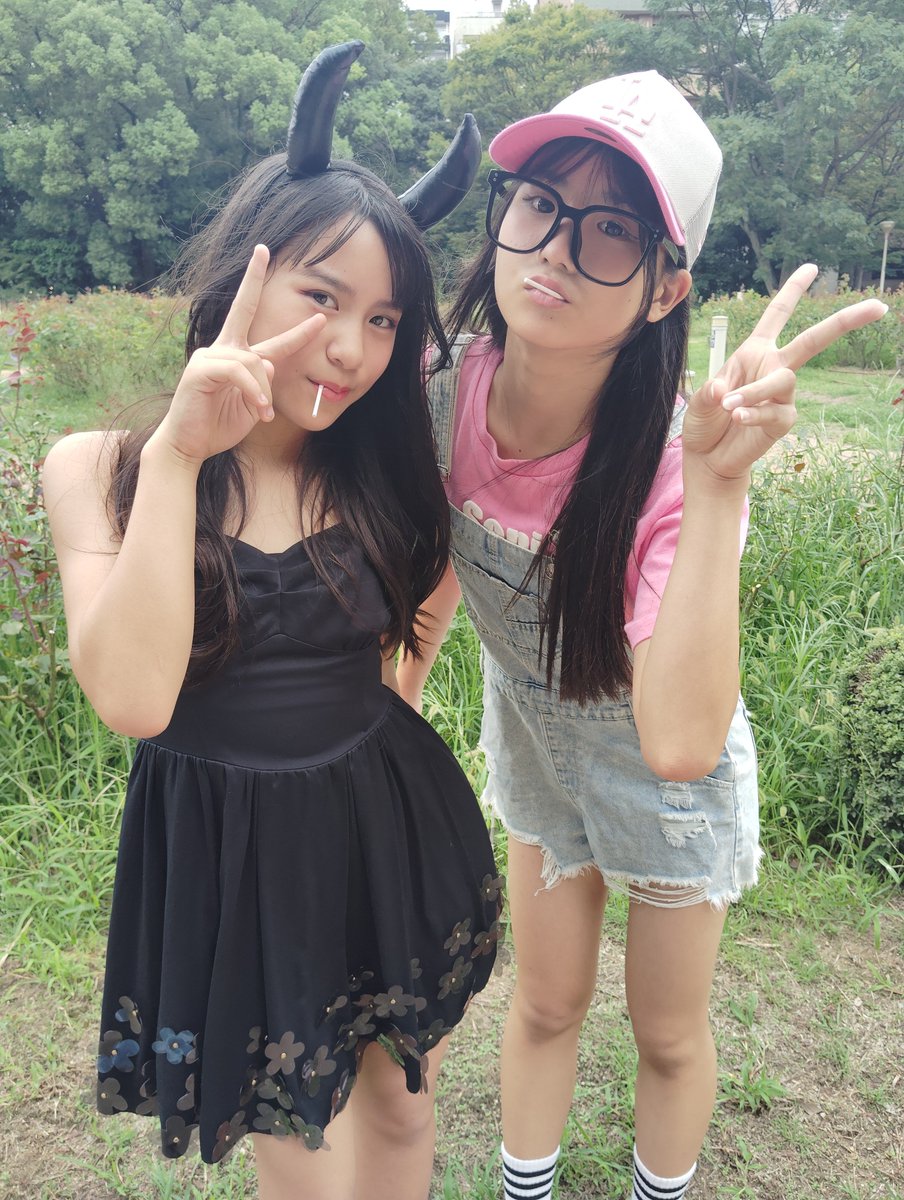 hinachan76's tweet photo. こんばんは🌛
GLUESのしおりちゃんとのお写真❤️
12日新GLUESのお披露目だよ🥰
すっごく楽しみ🌟
皆さんぜひ来てください✨️
10月12日(月祝)大阪アイドルパレード
🎫https://t.co/KUmSkjcchG
アイパレアフター撮影会🌟
https://t.co/mAHg97AEph
#ひなりん #Picotto
#しおりん #GLUES https://t.co/kM4cOnr6N3