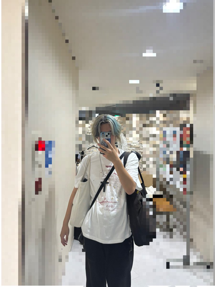 sigr4XV's tweet photo. 別垢にもあげたやつ 
 #自撮り界隈 https://t.co/OJPuPA8TKL