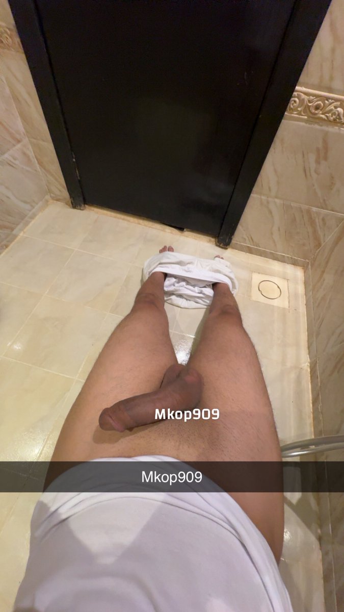 Mkop909's tweet photo. مين يلعب معي فيفا ؟🤓

اقابل ب الرياض و القصيم 👅 https://t.co/L7PjpLG1vP