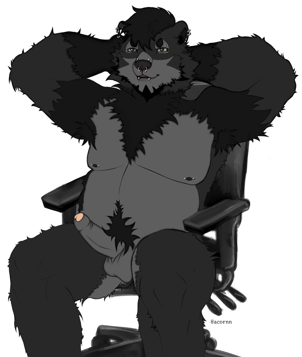 atlasthebearAD's tweet photo. First nsfw post lol, art of my fursona by ac0rn__ on Ig!

#furryartㅤㅤㅤ #nsfwart https://t.co/akWIt2YI8Q