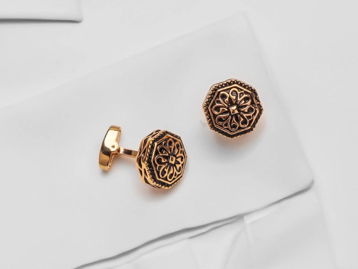 modelagos20's tweet photo. Imperial Octagon Filigree Cufflinks – Rose Gold

Buy 2, get 5% off | Buy 3, get 7.5% off | Buy 4+, get 12% off. Shop now: https://t.co/She7yYU1ra | WhatsApp https://t.co/8aRTKivEqF