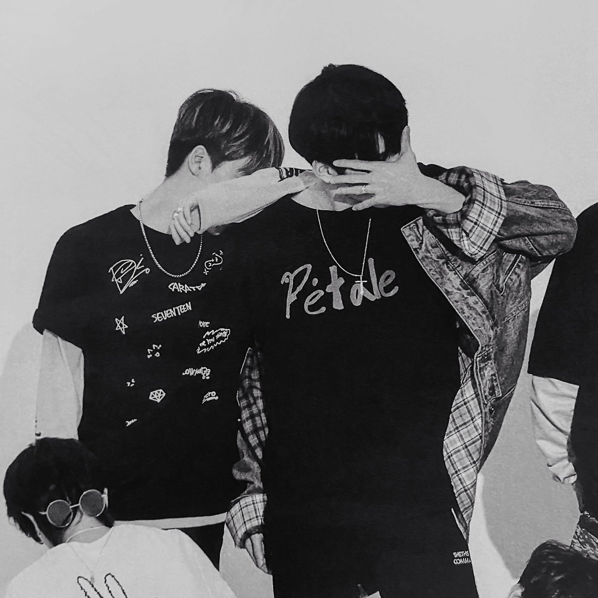 ulllllllli_i's tweet photo. 아?????잠만 이사진뭐지 존나좋은데... https://t.co/1qwoQ0y8NZ