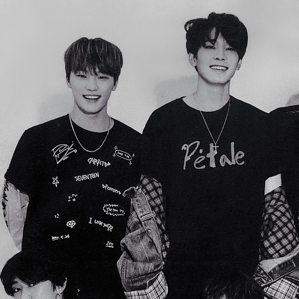 ulllllllli_i's tweet photo. 아?????잠만 이사진뭐지 존나좋은데... https://t.co/1qwoQ0y8NZ
