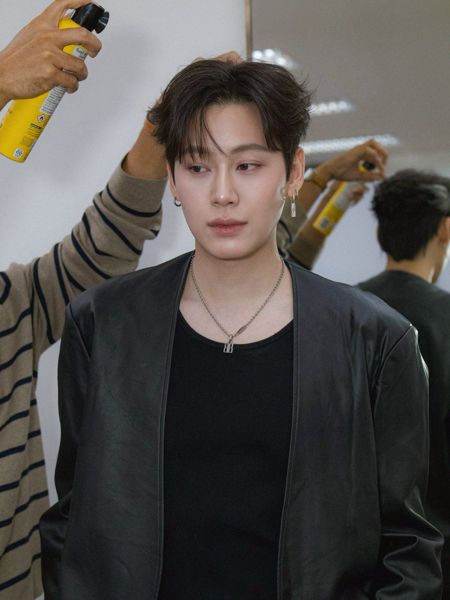bb0un_official tweet picture
