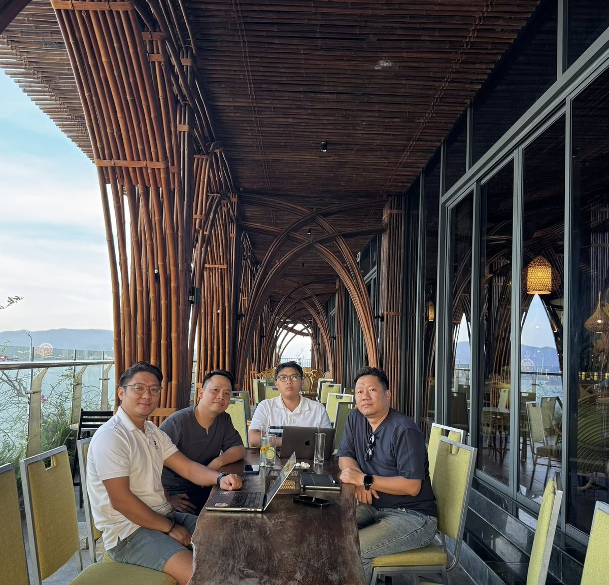 atac35's tweet photo. Saigon Horeca chính thức triển khai dự án nhà hàng cao cấp mang đậm bản sắc ẩm thực dân tộc tại Nha Trang vào đầu tháng 5 này. https://t.co/uhFPjjO7as