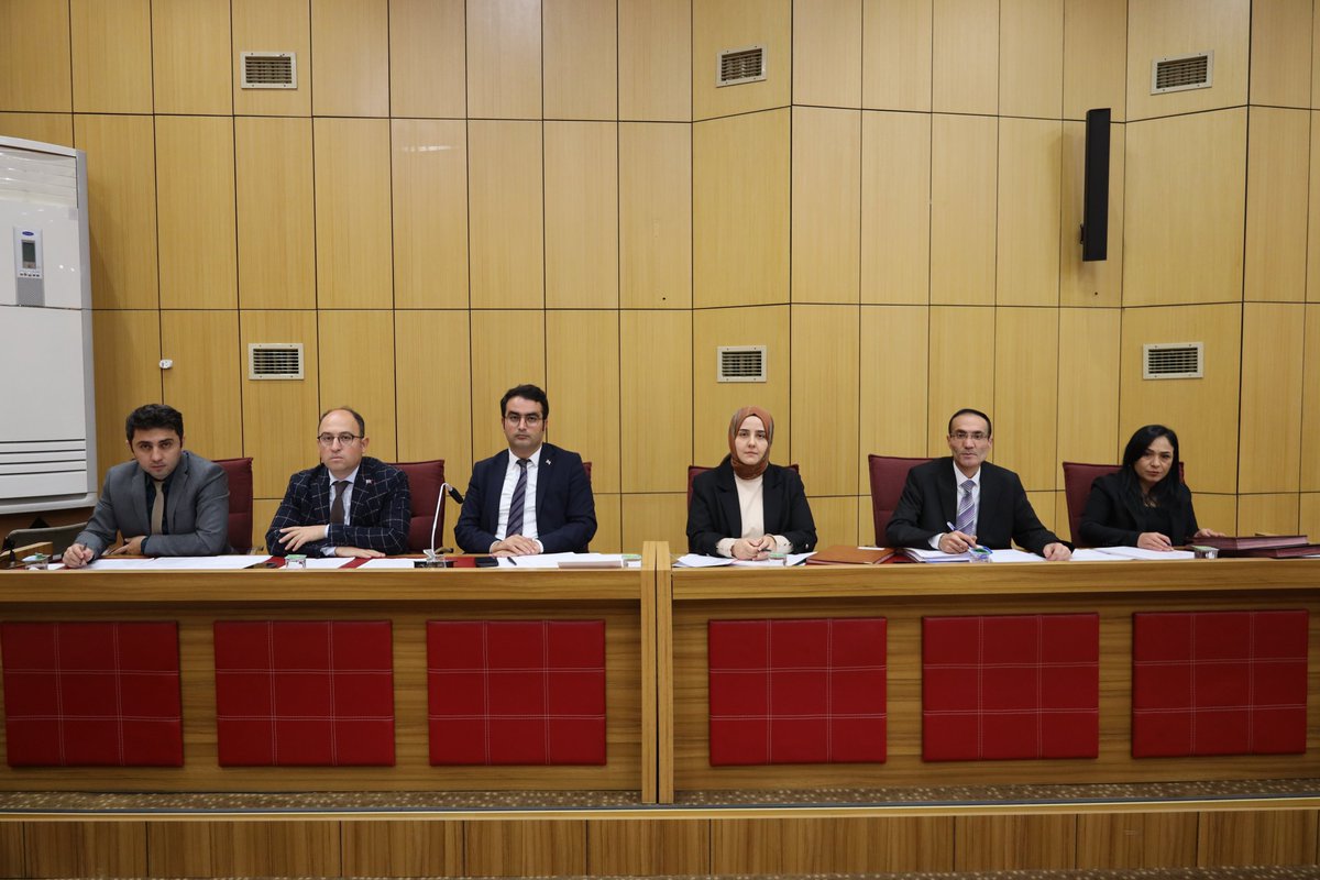 sivasigm's tweet photo. İl Genel Meclisi Ekim ayı toplantılarımızın ilk birleşimi, Meclis Başkanımız Mehmet Şarkışla başkanlığında gerçekleştirildi.

📌 Gündem maddelerinin görüşülerek karara bağlandığı toplantıya Zara MHP İlçe Başkanı Erdem Yiğit ve Zara MHP BMÜ Cem Sedat Bayrakçı da konuk oldu. https://t.co/ZqY0rB00K2