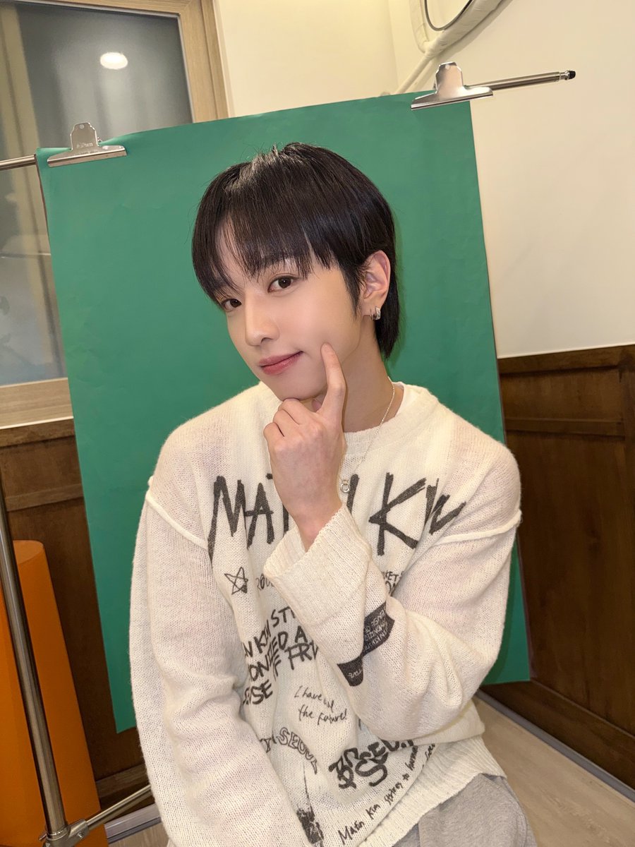 xikers_official's tweet photo. [🎂] HAPPY YUJUN DAY

Behind 💚🌲🦖🪀 Photo

#xikers #싸이커스 #유준 #YUJUN https://t.co/BOXRVNS9KV