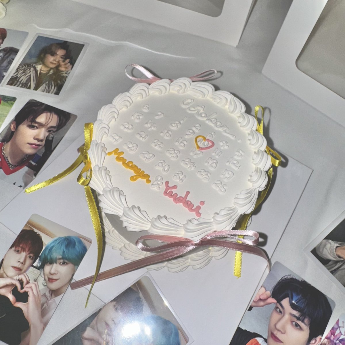 kimuti_matcha_'s tweet photo. 今までのトト誕生日ケーキたちです💛🩷
毎年系統の違うケーキで大満足、、、
けど今年は更に可愛いので早く載せたい https://t.co/dpxtRN6ZO6