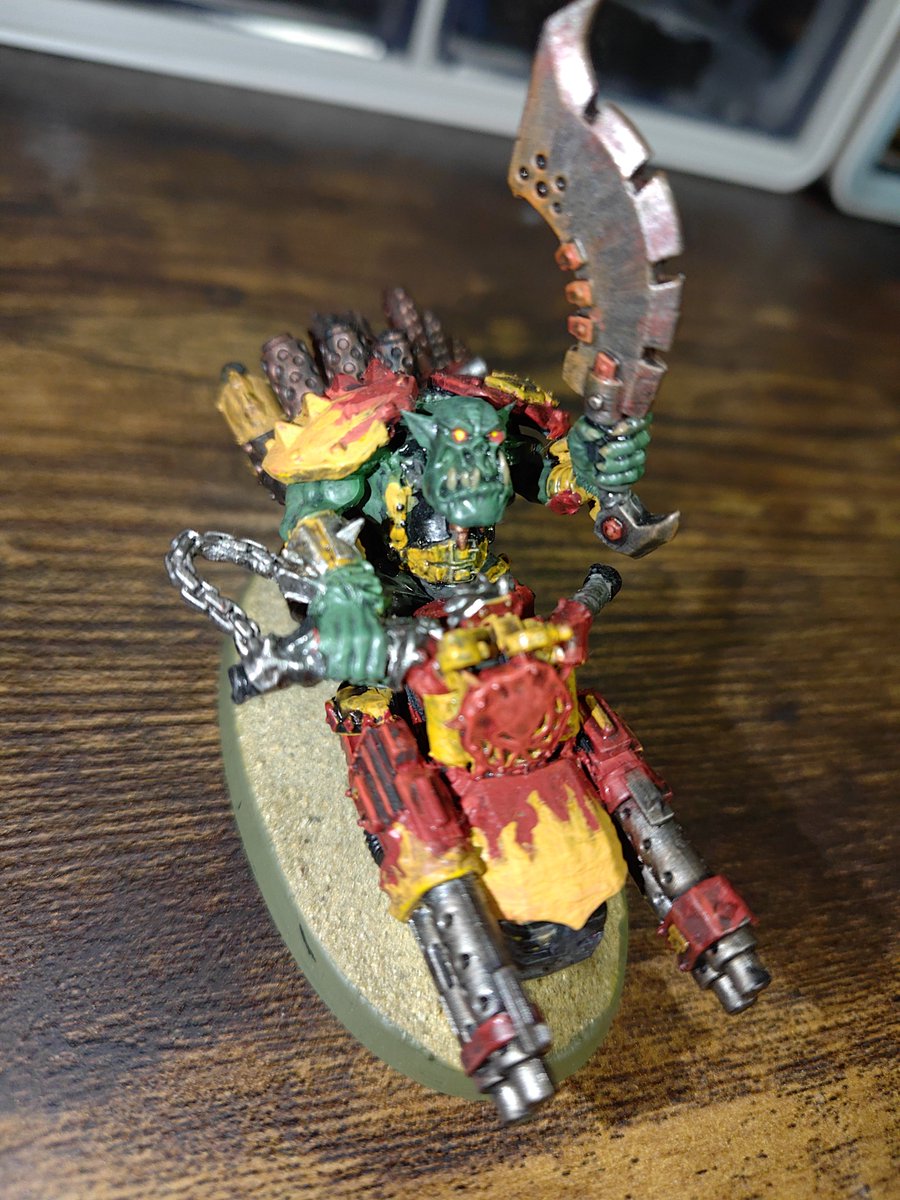 arugonns's tweet photo. #オルキング オレのバイクを見やがれってんだ！速さについてこれんならな！Waaaaagh！ https://t.co/w1qPqKMHXm