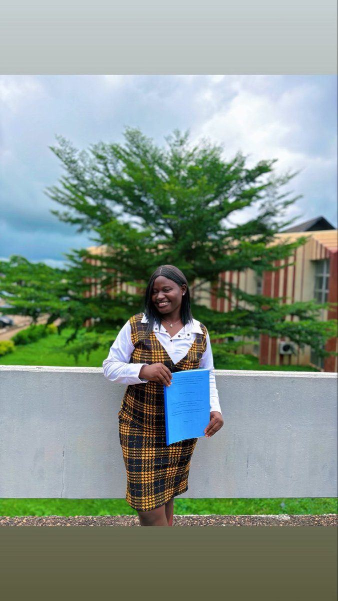 OlapadeIfee's tweet photo. Last month, September 25th, I had my Final Year Defence. 🥹📚

Grateful for the journey, the lessons, and everyone who supported me along the way. 🙏🏽❤️

One step closer to graduation! 🎓✨

#FinalYearDefence #GraduationLoading #Thankful#FinalYearDefence #FinalYearStudent #GraduationLoading #AcademicJourney #StudentLife #Achievement #Thankful #NewChapter