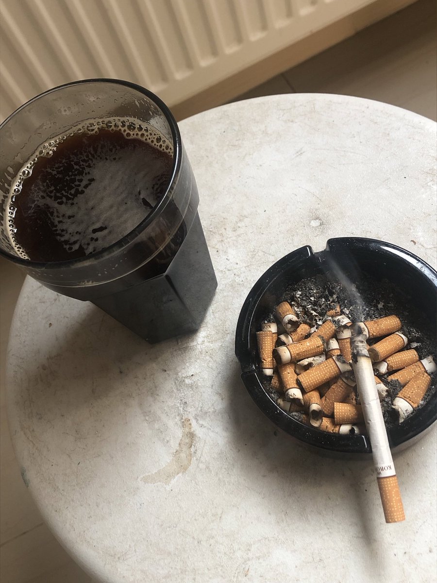 ilovesuamore's tweet photo. Daily coffee, gotta have the cig https://t.co/4cdPf7h9lQ