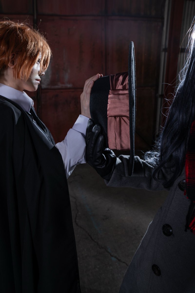 Alice_Yu3306's tweet photo. Cosplay_BSD

舞台十五歳
5周年おめでとう

中：椿さん(@emma_js18)
蘭：有栖ゆうた
photo：蓮乃さん(@Renno_photo)
#十五歳併せ2025秋 https://t.co/WFIU0ioGSI