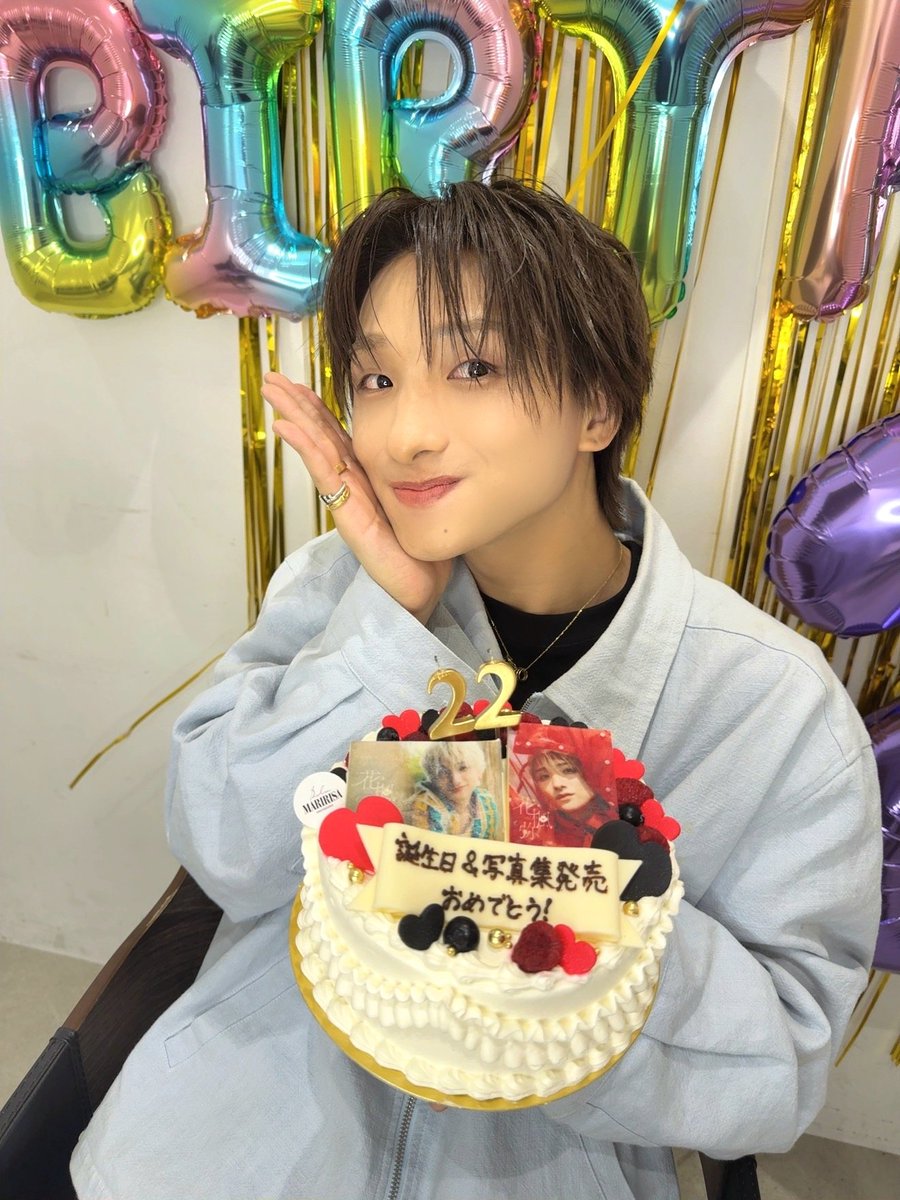 fumiya_1stphoto's tweet photo. ／
📸#高尾楓弥 1st 写真集「#花楓弥」
＼

お誕生日＆写真集発売解禁配信
ご覧いただきありがとうございました❤️‍🔥

Instagramと＋KIRARIでともにアーカイブ視聴できるのでまだの方はぜひご覧ください👀

✨＋KIRARI会員限定特典カバーの購入は【11月15日(日)23:59まで】⚠️

#BUDDiiS #FUMIYA https://t.co/UIWRBThqJc